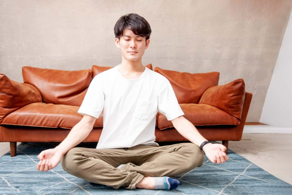 なぜ瞑想で集中力が高まるのか？脳科学でわかる3つの理由とシーン別の実践法をイメージできる画像